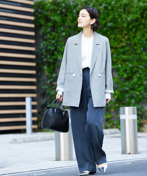 qualite(カリテ)の「シャークスキンダブルジャケット(テーラードジャケット・レディース・ピンクベージュ/グレー・38/36)」の5枚目の写真