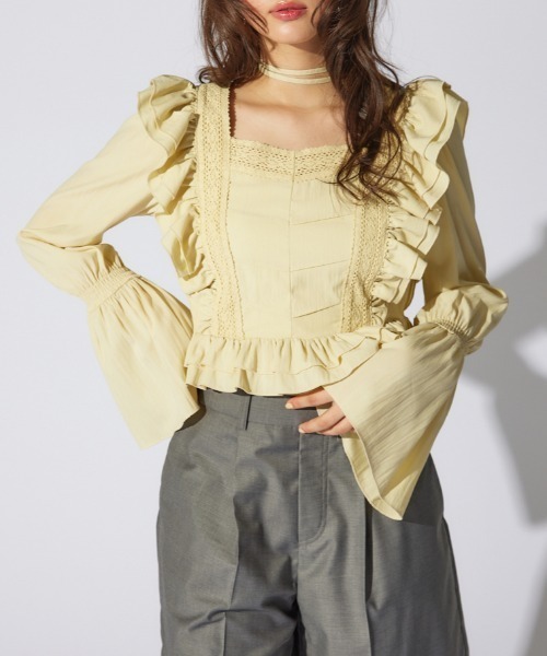 rienda(リエンダ)の「レースラインペプラムブラウス 春服(シャツ/ブラウス・レディース・イエロー/ホワイト/ブラック・SMALL/MEDIUM)」の3枚目の写真