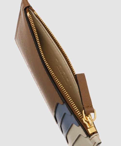 MARNI（マルニ）の「TRUNKAROO / フラグメントケース（財布・レディース・ベージュ系その他/ブラウン系その他/ピンク系その他・ONE SIZE）」の9枚目の写真