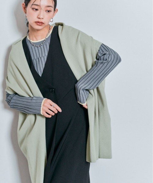 W:Huku(フーク)の「【冷房対策】ショールカラー コットンニット カーディガン(カーディガン/ボレロ・レディース・ブラック/チャコール/ライトグレー・FREE)」の2枚目の写真