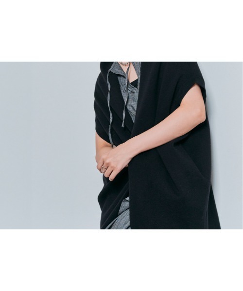 W:Huku(フーク)の「【冷房対策】ショールカラー コットンニット カーディガン(カーディガン/ボレロ・レディース・ブラック/チャコール/ライトグレー・FREE)」の7枚目の写真