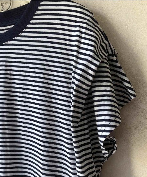 maison de LATIR(メゾンドラティール)の「タックスリーブ半袖カットソー(Tシャツ/カットソー・レディース・ブラウン/ホワイト/ネイビー/グレー/ブラック系その他/ブラック・ONESIZE)」の16枚目の写真