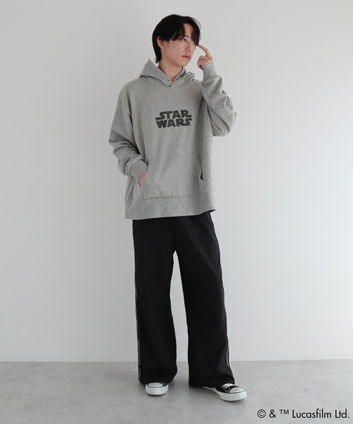 STAR WARS(スターウォーズ)の「STAR WARS/イントロプリントスウェットパーカー(パーカー・レディース・杢グレー・FREE)」の12枚目の写真