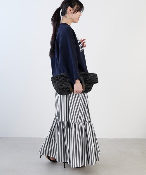 MICA&DEAL（マイカ＆ディール）の「ストライプマキシティアードスカート（スカート・レディース・ブラック・FREE）」の16枚目の写真