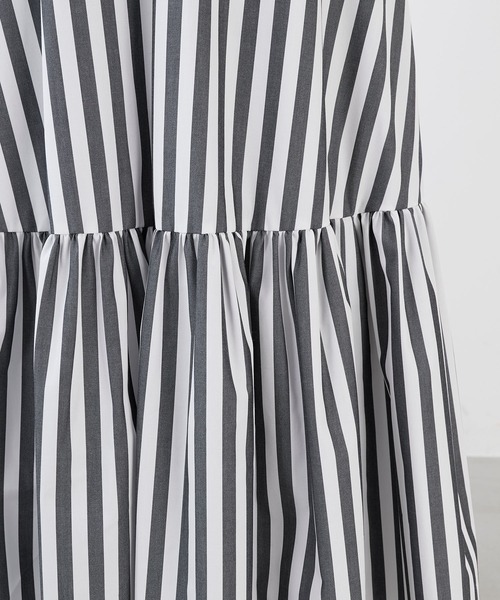 MICA&DEAL（マイカ＆ディール）の「ストライプマキシティアードスカート（スカート・レディース・ブラック・FREE）」の7枚目の写真