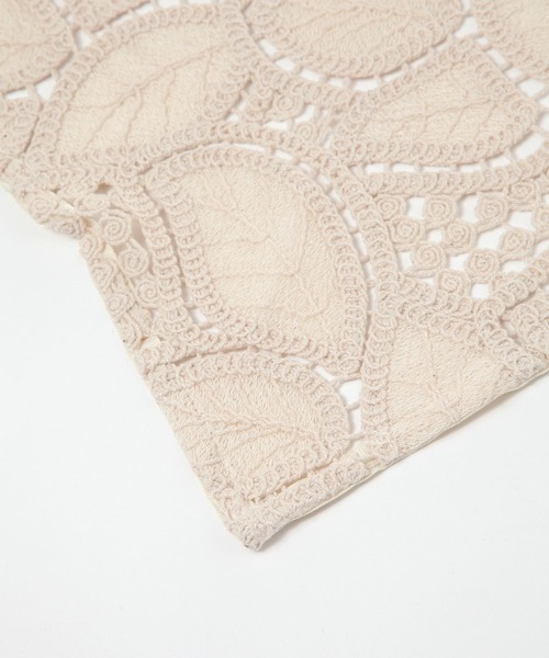 LEPSIM（レプシィム）の「マルチWAYレーススカーフ　321508（ストール/ショール・レディース・ホワイト/アイボリー・ONE SIZE）」の8枚目の写真