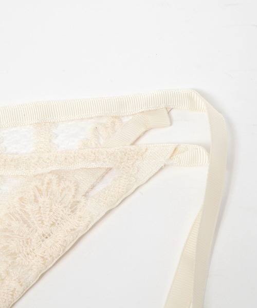 LEPSIM（レプシィム）の「マルチWAYレーススカーフ　321508（ストール/ショール・レディース・ホワイト/アイボリー・ONE SIZE）」の12枚目の写真