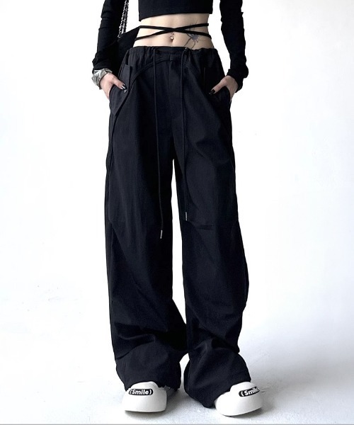 Per sist ence(パーシエンス)の「ウエストドロストカーゴパンツ(カーゴパンツ・レディース・ダークグレー/ライトグレー/ブラック・LARGE/MEDIUM)」の6枚目の写真