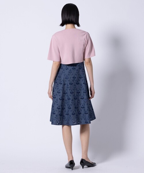 TOCCA（トッカ）の「CREPE BOLERO ボレロ（カーディガン/ボレロ・レディース・アイボリー系/ライトグリーン系/ピンク系・SMALL/MEDIUM）」の17枚目の写真