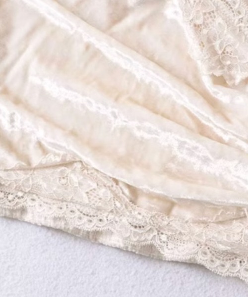 LA POMME petit(ラポミ・プチ)の「Romantic Lace Piping Cami(キャミソール・レディース・ホワイト/ブラック/ピンク・FREE)」の8枚目の写真