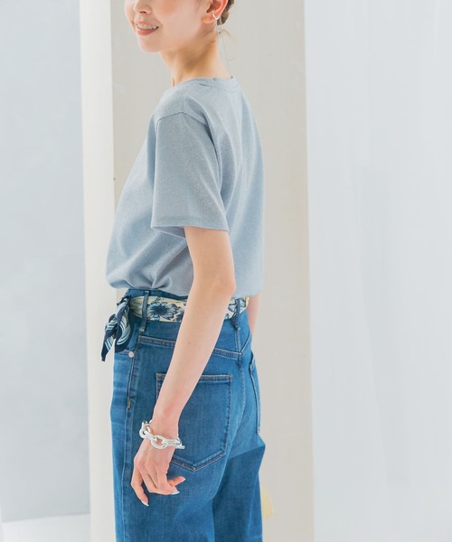 URBAN RESEARCH ROSSO WOMEN（アーバンリサーチ　ロッソ）の「ラメカットソー（Tシャツ/カットソー・レディース・グレー系その他/ゴールド・FREE）」の14枚目の写真