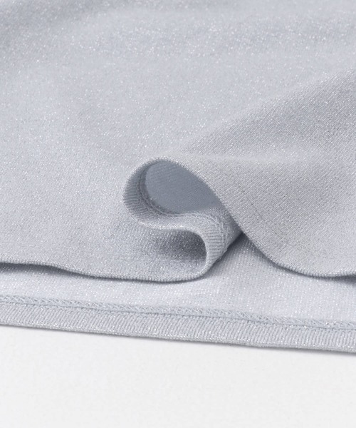 URBAN RESEARCH ROSSO WOMEN（アーバンリサーチ　ロッソ）の「ラメカットソー（Tシャツ/カットソー・レディース・グレー系その他/ゴールド・FREE）」の21枚目の写真