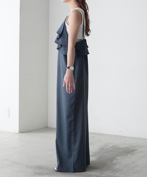 BONLECILL（ボンルシール）の「イージービスチェ風フリルサロペット（サロペット/オーバーオール・レディース・ブラック/チャコールグレー/ベージュ/ブラウン/ベージュ系1/ブラウン系1/ベージュ系2・M/L）」の13枚目の写真