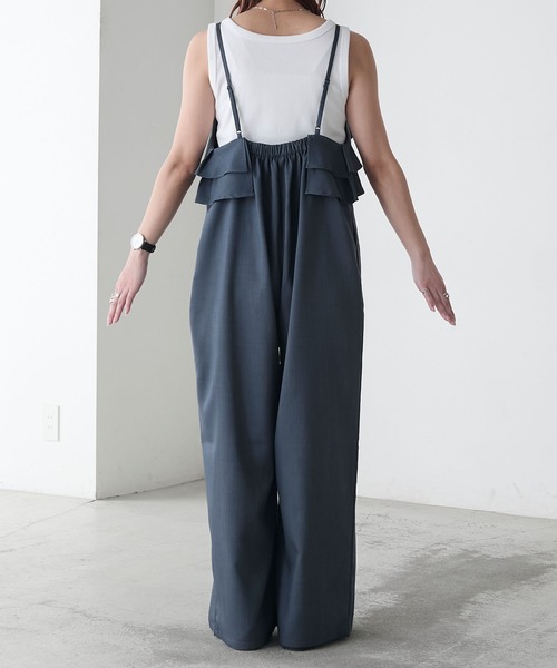 BONLECILL（ボンルシール）の「イージービスチェ風フリルサロペット（サロペット/オーバーオール・レディース・ブラック/チャコールグレー/ベージュ/ブラウン/ベージュ系1/ブラウン系1/ベージュ系2・M/L）」の17枚目の写真