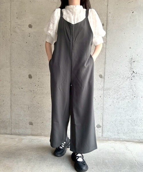 merrylatte（メリーラテ）の「ダブルストラップオールインワン（つなぎ/オールインワン・レディース・ブラック/チャコール・MEDIUM/SMALL）」の17枚目の写真