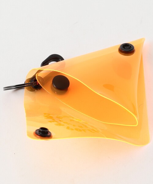 POLeR(ポーラー)の「POLeR/ポーラー PVC TRYANGLE COIN CASE(コインケース・メンズ・ブラック/シルバー/オレンジ・ONE SIZE)」の5枚目の写真