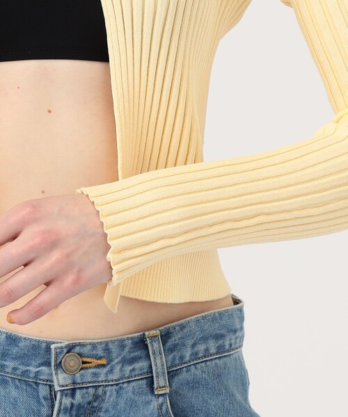 JACQUEMUS（ジャックムス）の「JACQUEMUS LA MAILLE PRALU カーディガン（カーディガン/ボレロ・レディース・ピンク/イエロー/ライトピンク/ブラック・36/34）」の11枚目の写真