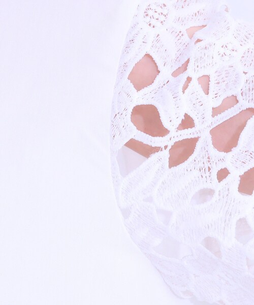 SHOO・LA・RUE（シューラルー）の「お袖レースが上品な シャツワンピース（ワンピース・レディース・オフホワイト/ネイビー・01/02/03/04）」の7枚目の写真