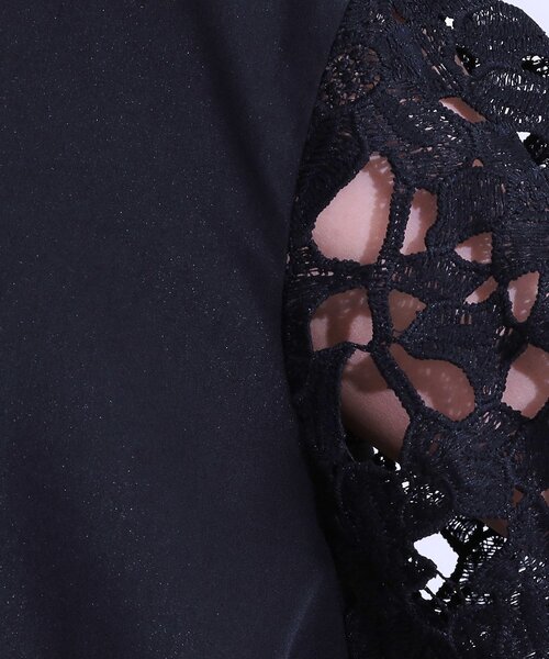 SHOO・LA・RUE（シューラルー）の「お袖レースが上品な シャツワンピース（ワンピース・レディース・オフホワイト/ネイビー・01/02/03/04）」の11枚目の写真