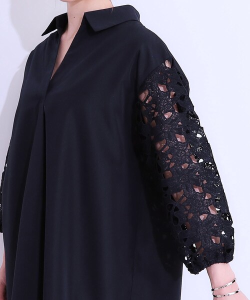 SHOO・LA・RUE（シューラルー）の「お袖レースが上品な シャツワンピース（ワンピース・レディース・オフホワイト/ネイビー・01/02/03/04）」の16枚目の写真