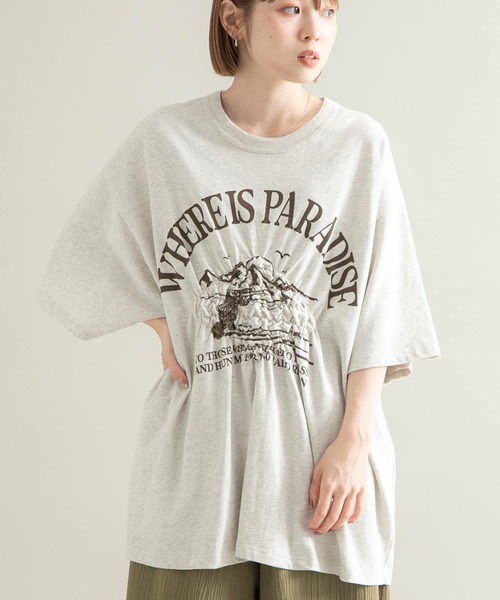 KBF（ケイビーエフ）の「シャーリングプリントTEE（Tシャツ/カットソー・レディース・オフホワイト/ブラック/オートミール・ONE）」の3枚目の写真