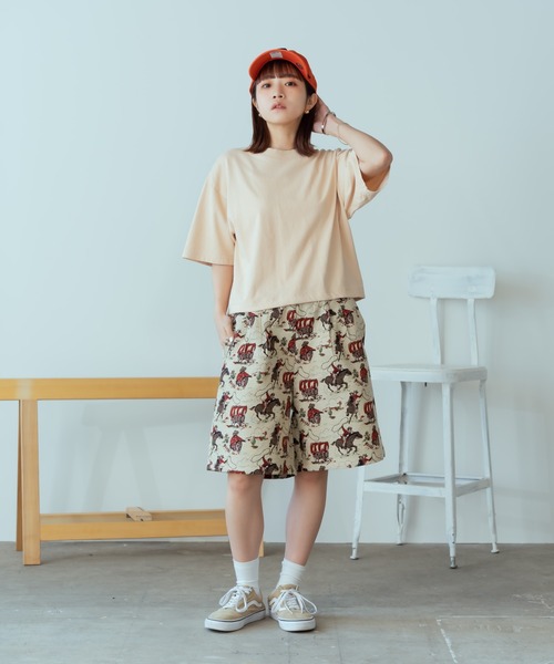 realsyndrome(リアルシンドローム)の「LOS ANGELES APPAREL/ロサンゼルスアパレル 6.5OZ GARMENT DYE CREW NECK CROPPED TEE クロップドTシャツ 秋物 秋服 2026年秋冬(Tシャツ/カットソー・レディース・ベージュ/グリーン/ダークブラウン・L/S)」の20枚目の写真