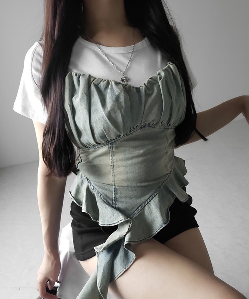 me+em select(ミームセレクト)の「※※【 2点セット 】ヴィンテージデニムビスチェ & 半袖レイヤードTシャツセット / vintage denim bustier & short sleeve layered T-shirts set(アンサンブル・レディース・ブラック/ホワイト・FREE)」の5枚目の写真