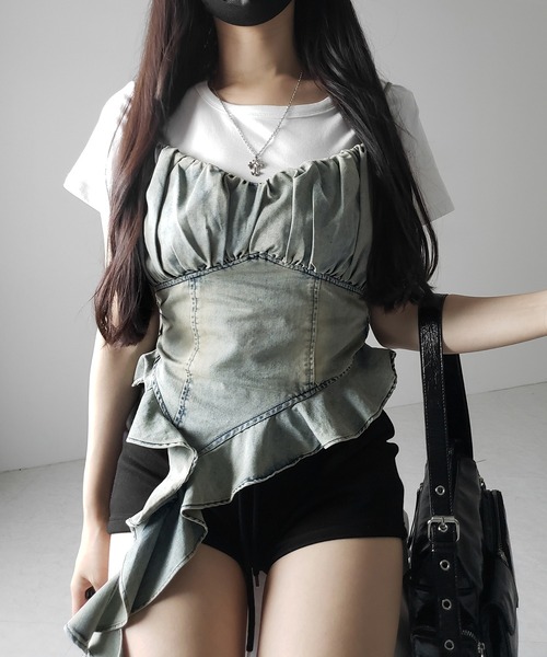 me+em select(ミームセレクト)の「※※【 2点セット 】ヴィンテージデニムビスチェ & 半袖レイヤードTシャツセット / vintage denim bustier & short sleeve layered T-shirts set(アンサンブル・レディース・ブラック/ホワイト・FREE)」の6枚目の写真