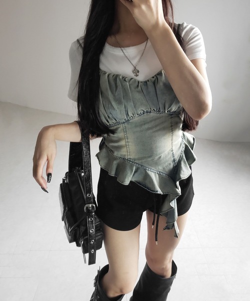me+em select(ミームセレクト)の「※※【 2点セット 】ヴィンテージデニムビスチェ & 半袖レイヤードTシャツセット / vintage denim bustier & short sleeve layered T-shirts set(アンサンブル・レディース・ブラック/ホワイト・FREE)」の11枚目の写真