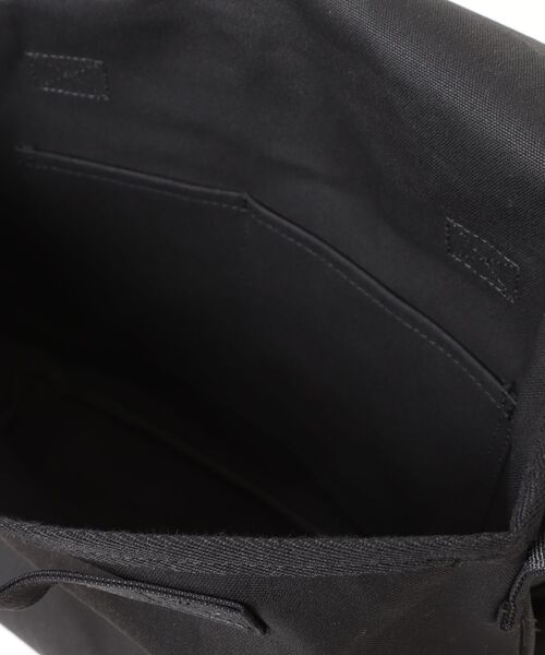 NUMBER (N)INE（ナンバーナイン）の「【NUMBER(N)INE/ナンバーナイン】CANVAS 2WAY SHOULDER BAG（S）/2WAYショルダーバッグSサイズ（ショルダーバッグ・メンズ・ブラック/ホワイト・FREE）」の5枚目の写真