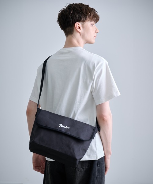 NUMBER (N)INE（ナンバーナイン）の「【NUMBER(N)INE/ナンバーナイン】CANVAS 2WAY SHOULDER BAG（S）/2WAYショルダーバッグSサイズ（ショルダーバッグ・メンズ・ブラック/ホワイト・FREE）」の2枚目の写真