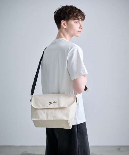 NUMBER (N)INE（ナンバーナイン）の「【NUMBER(N)INE/ナンバーナイン】CANVAS 2WAY SHOULDER BAG（S）/2WAYショルダーバッグSサイズ（ショルダーバッグ・メンズ・ブラック/ホワイト・FREE）」の12枚目の写真