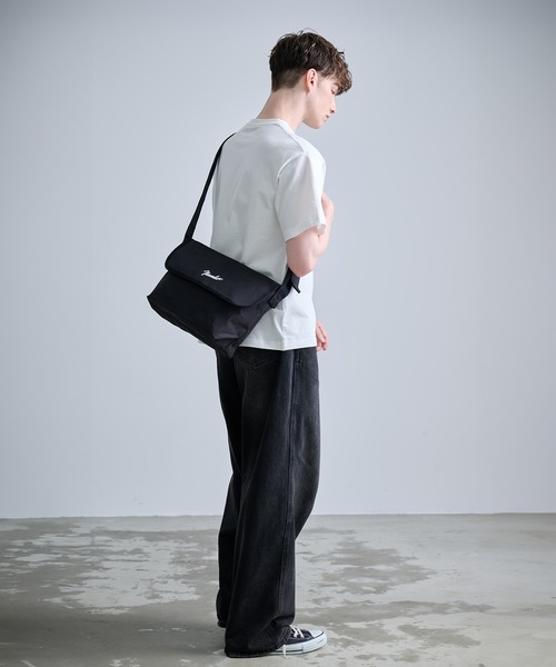 NUMBER (N)INE（ナンバーナイン）の「【NUMBER(N)INE/ナンバーナイン】CANVAS 2WAY SHOULDER BAG（S）/2WAYショルダーバッグSサイズ（ショルダーバッグ・メンズ・ブラック/ホワイト・FREE）」の6枚目の写真
