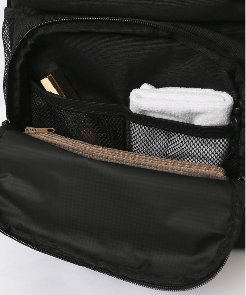 BEN DAVIS(ベンデイビス)の「BEN DAVIS ベンデイビス CLASS DAYPACK BDW-8306(バックパック/リュック・レディース・ブラック×ホワイト/ブラック×レッド/ブラック×グリーン・FREE)」の15枚目の写真