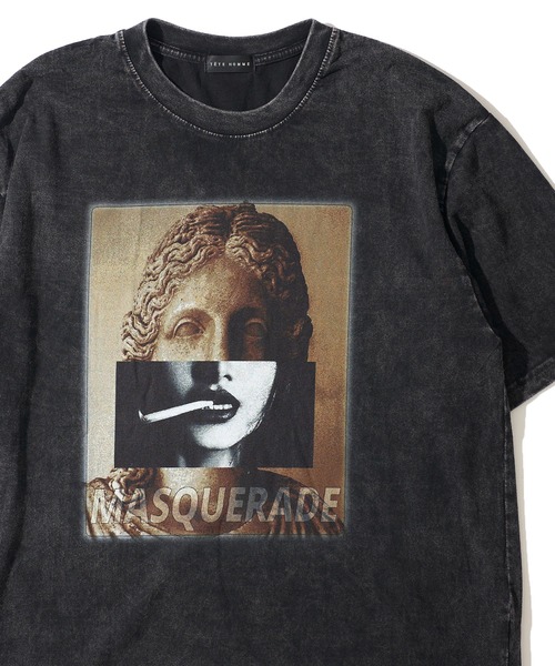 TETE HOMME（テットオム）の「展開店舗限定 グラフィックプリントTシャツ（Tシャツ/カットソー・メンズ・ブラック系5/ブラック系1/ブラック系3/ブラック系2/ブラック系4・MEDIUM/LARGE）」の5枚目の写真