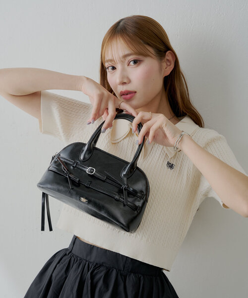 Chico（チコ）の「リボンベルトボストンバッグ（ボストンバッグ・レディース・ブラック/アイボリー/ブラウン/レッド・FREE）」の3枚目の写真