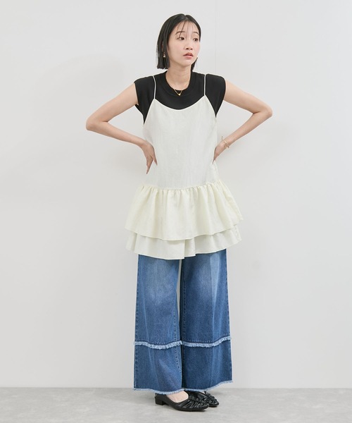 VIS(ビス)の「【WEB限定】【前後2WAY】フリルキャミチュニック(チュニック・レディース・ブラック/キナリ・FREE)」の1枚目の写真