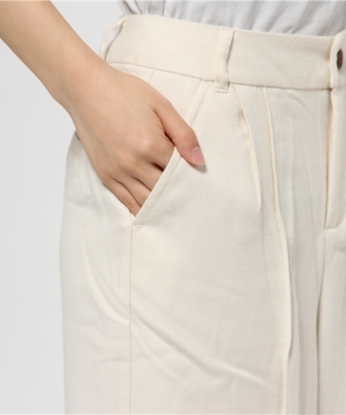 CIAOPANIC TYPY(チャオパニックティピー)の「起毛ストレッチタックワイドパンツ(その他パンツ・レディース・アイボリー/グレー/ネイビー・SMALL/MEDIUM)」の9枚目の写真