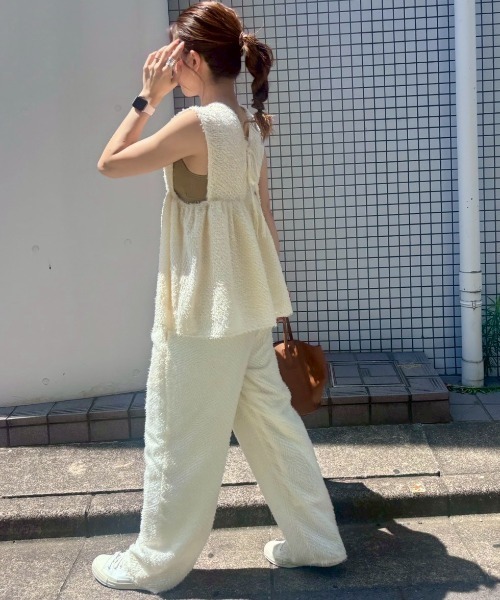 model：164cm / size：F
