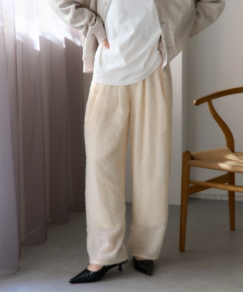 model：160cm / size：F