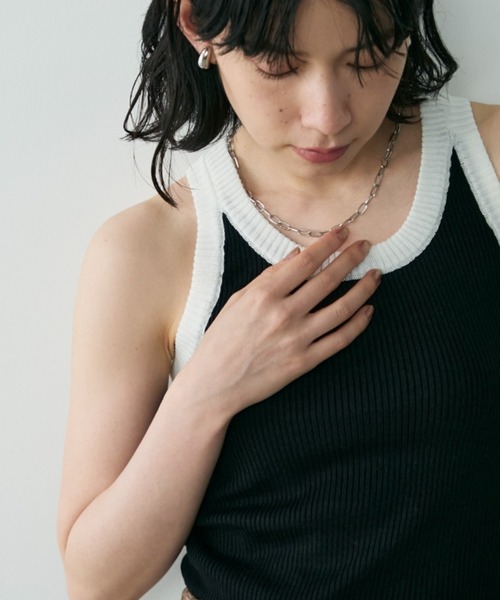 Shelly island（シェリーアイランド）の「バイカラーアメスリニット（タンクトップ・レディース・ブラック/カーキ/ベージュ・FREE）」の2枚目の写真