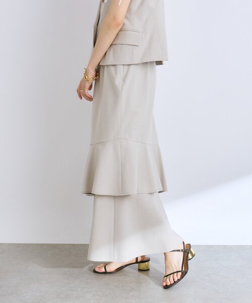 La boutique BonBon(ラブティックボンボン)の「【セットアップ可・美シルエット】ポプリンアシメマーメイドスカート(スカート・レディース・グレイッシュベージュ/ネイビー・38/36)」の7枚目の写真