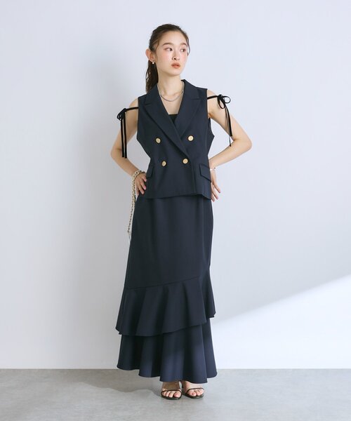 La boutique BonBon(ラブティックボンボン)の「【セットアップ可・美シルエット】ポプリンアシメマーメイドスカート(スカート・レディース・グレイッシュベージュ/ネイビー・38/36)」の13枚目の写真