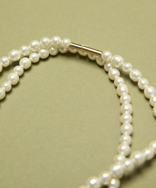 Freada(フリーダ)の「Freada/フリーダ ガラス 手巻き パール ロング ネックレス 140cm(ネックレス・レディース・オフホワイト・ONE SIZE)」の5枚目の写真