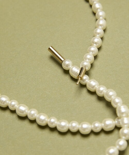 Freada(フリーダ)の「Freada/フリーダ ガラス 手巻き パール ロング ネックレス 140cm(ネックレス・レディース・オフホワイト・ONE SIZE)」の8枚目の写真