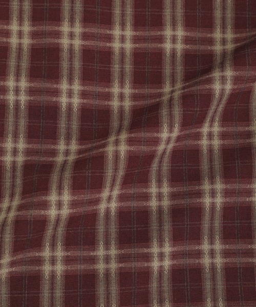 MEN'S BIGI（メンズビギ）の「ドビーチェックカジュアルシャツ（シャツ/ブラウス・メンズ・ブラック/ワイン・01/04/03/02）」の9枚目の写真