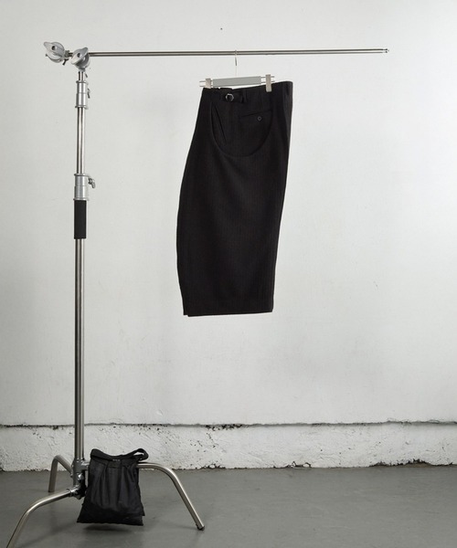 NVRFRGT（ネヴァーフォーゲット）の「CURVED LEG UTILITY