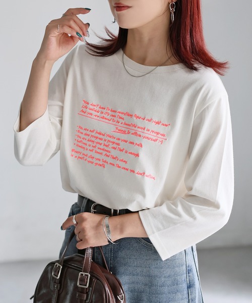 Riberry(リベリー)の「手書き風ロゴ刺繍デザイン七分袖Tシャツ(Tシャツ/カットソー・レディース・オートミール/オフホワイト/チャコールグレー/ナチュラル・FREE)」の14枚目の写真