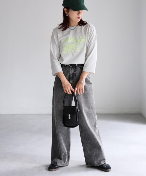 Riberry(リベリー)の「手書き風ロゴ刺繍デザイン七分袖Tシャツ(Tシャツ/カットソー・レディース・オートミール/オフホワイト/チャコールグレー/ナチュラル・FREE)」の12枚目の写真