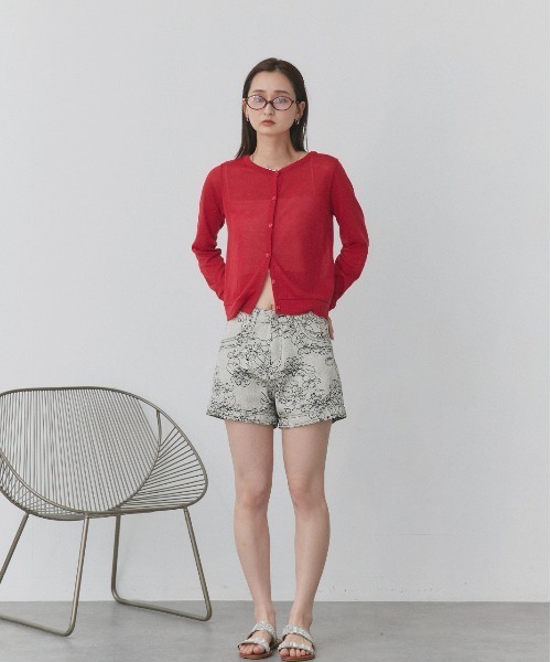 ad thie(アドティエ)の「フラワー刺繍 デニムショートパンツ(デニムパンツ・レディース・ライトグレー/ライトブルー・MEDIUM/LARGE)」の3枚目の写真